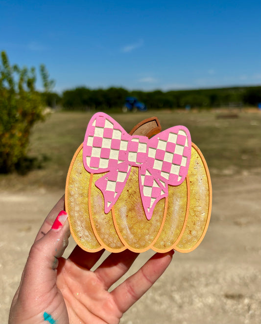 Checkered Bow Pumpkin *Pumpkin Pecan Waffles*