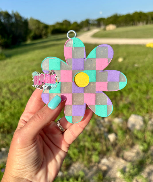 Checkered Flower