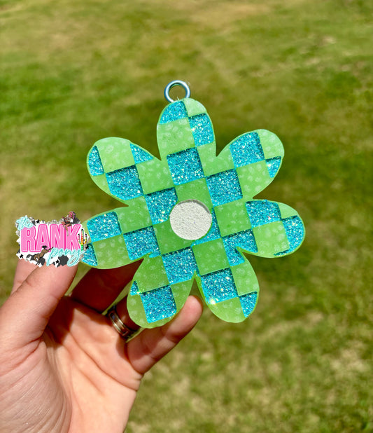 Checkered Flower