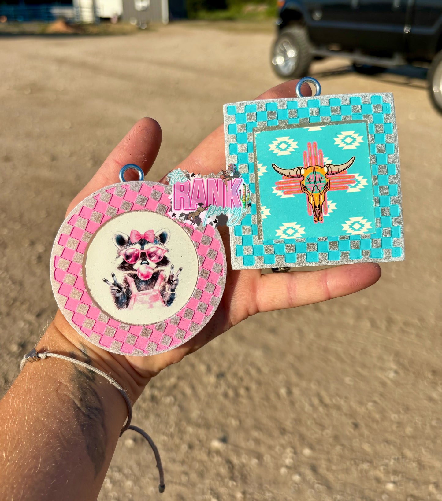 DGB Checkered Circle Pixie